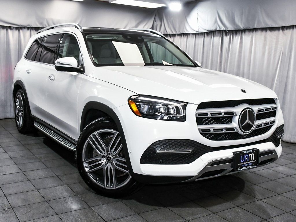 2022 Mercedes Benz GLS 450 4MATIC photo 3