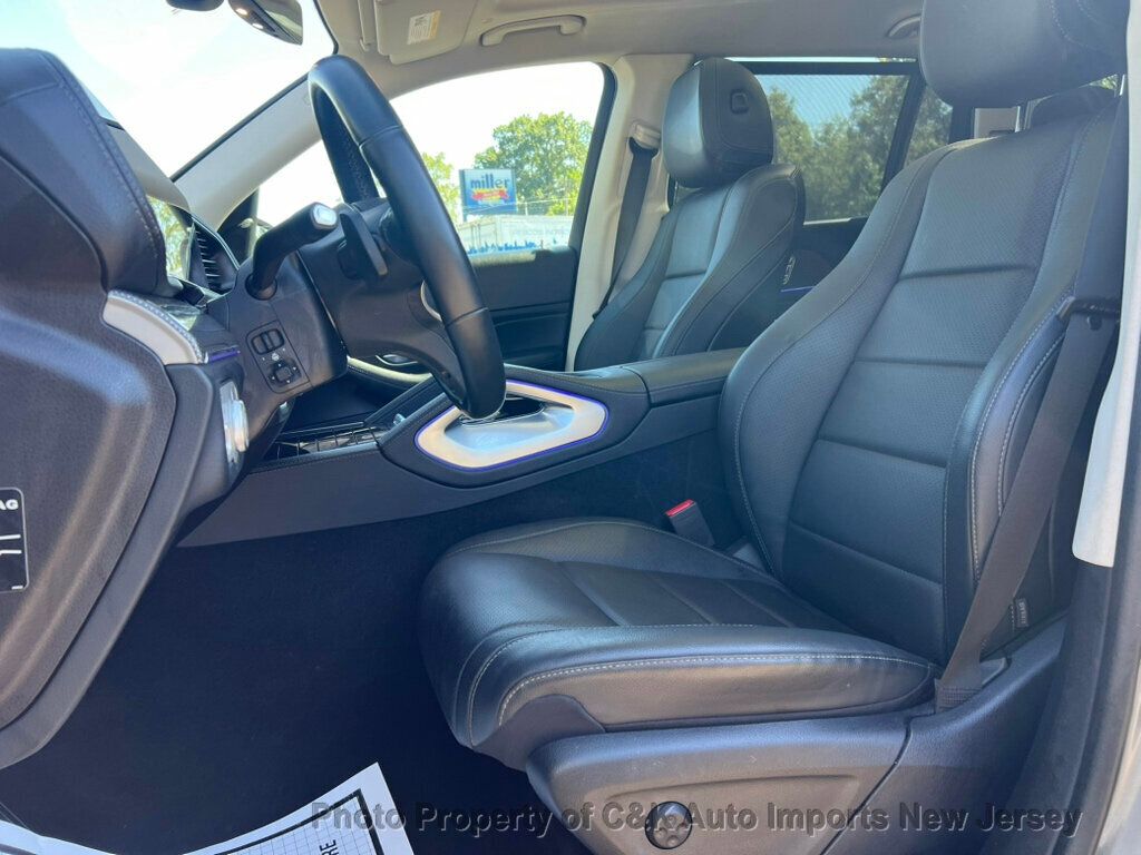 2022 Mercedes Benz GLS 450 4MATIC photo 19