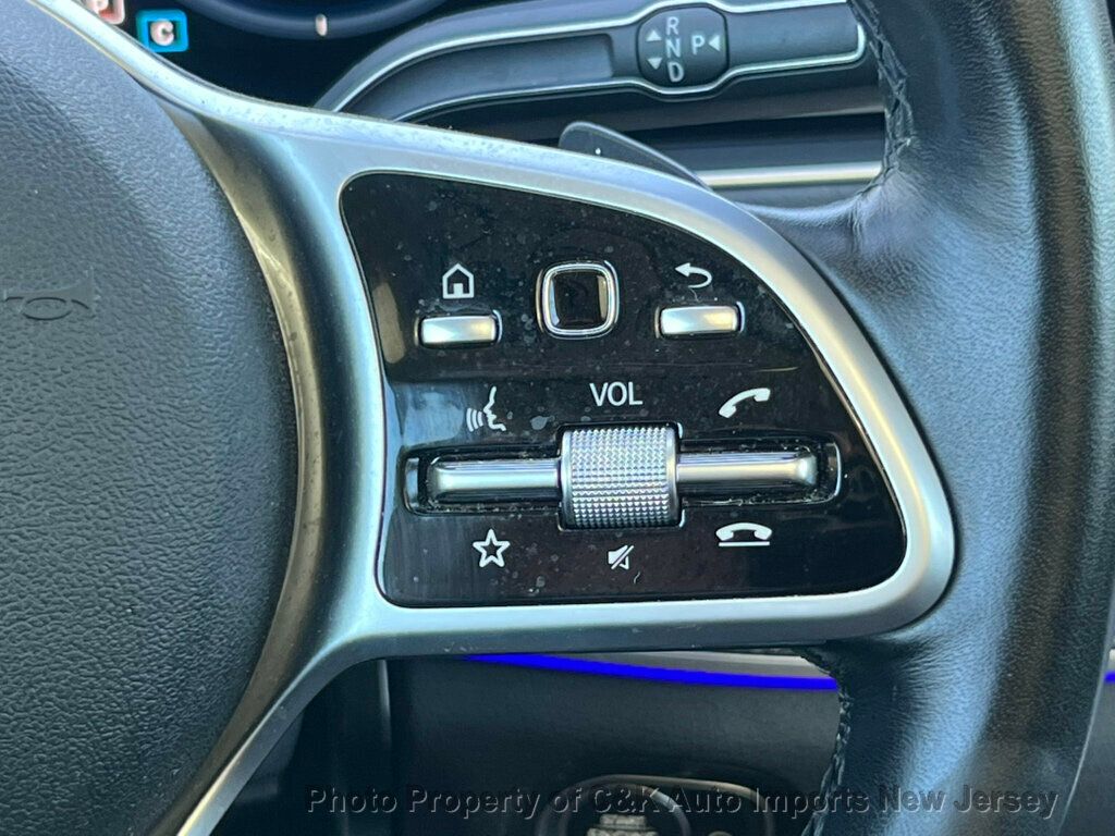 2022 Mercedes Benz GLS 450 4MATIC photo 22