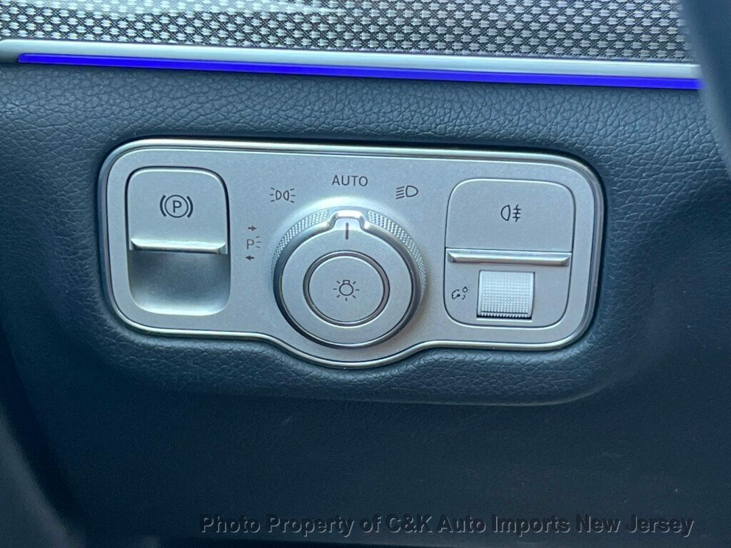 2022 Mercedes Benz GLS 450 4MATIC photo 24