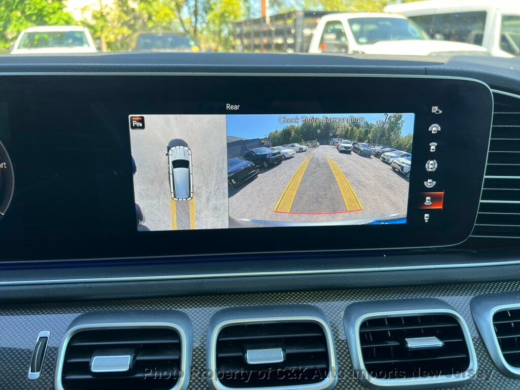 2022 Mercedes Benz GLS 450 4MATIC photo 27