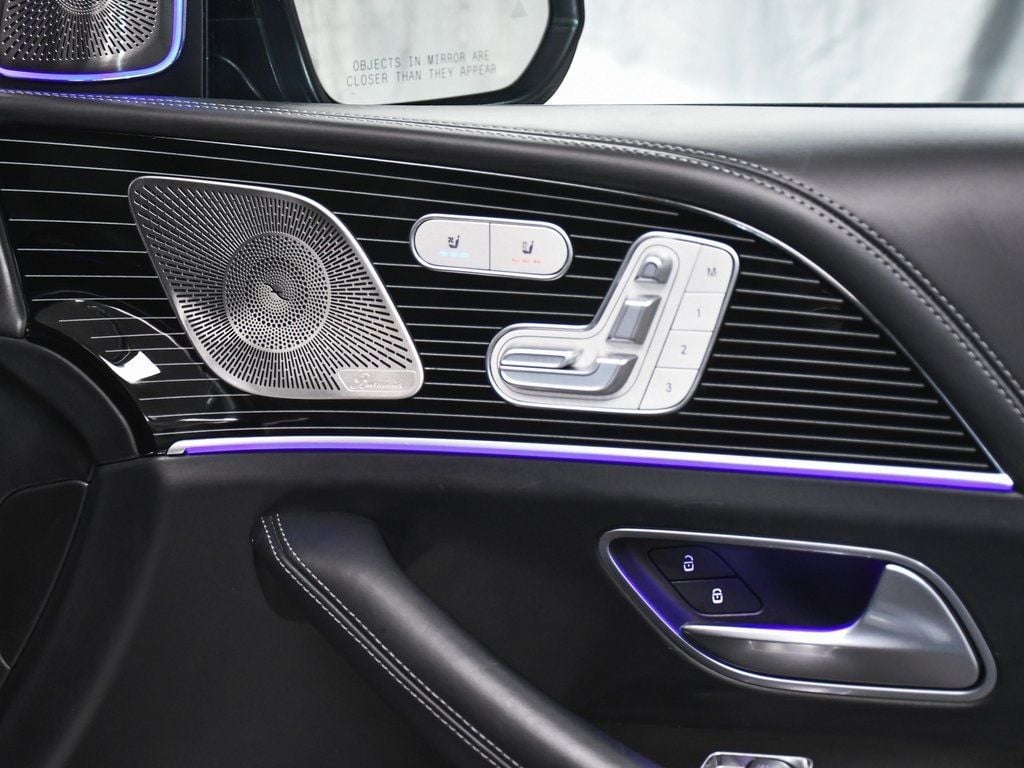2022 Mercedes Benz GLS 600 4MATIC Maybach photo 19