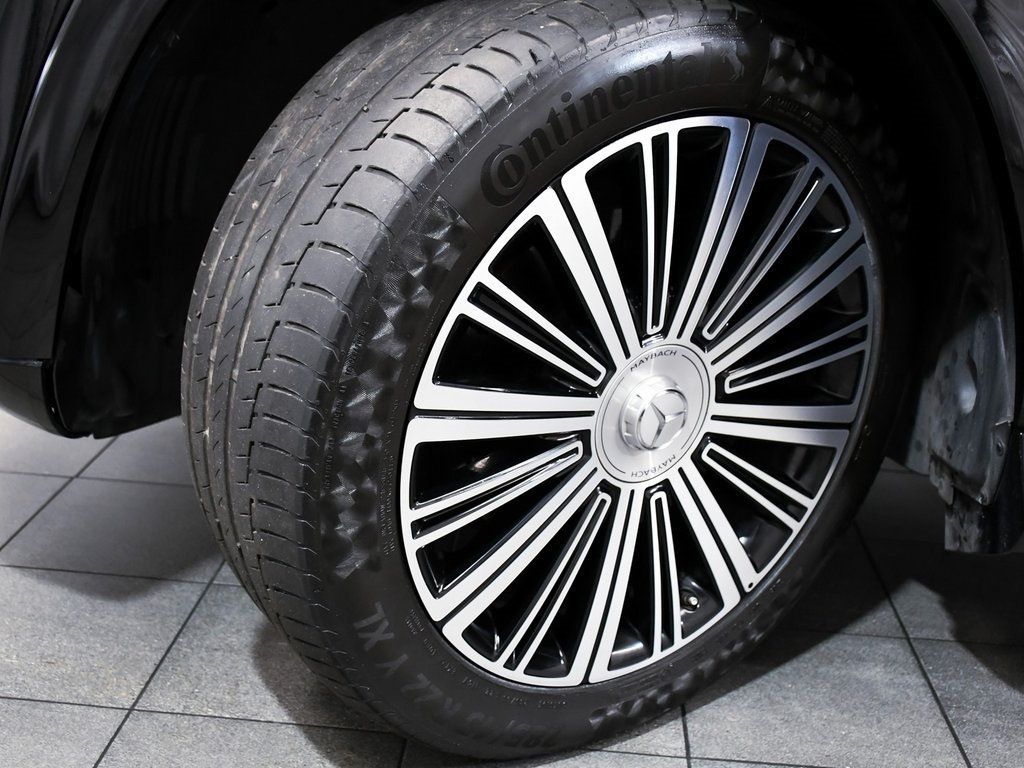2022 Mercedes Benz GLS 600 4MATIC Maybach photo 7