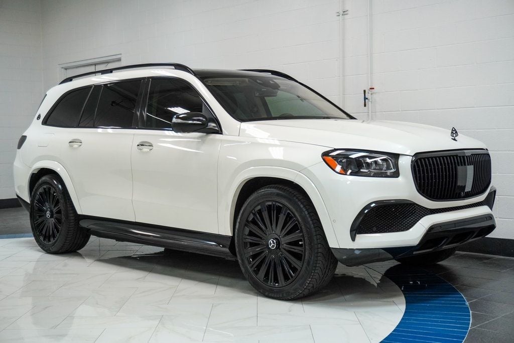 2022 Mercedes Benz GLS Maybach 600 4MATIC photo 4