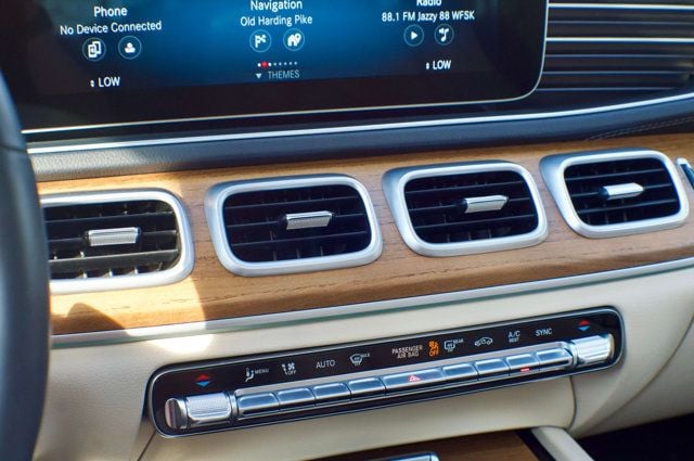 2022 Mercedes-Benz GLS MSRP$91800/DriverAssistancePkgPlus/2ndRowCaptains/NAV - 22994103 - 25