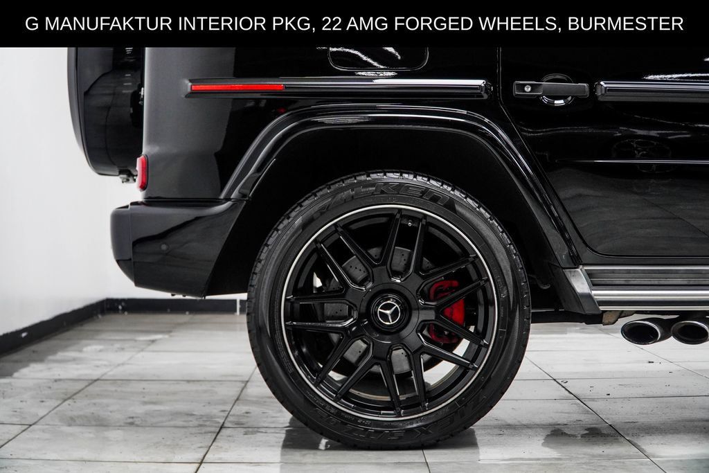 Mercedes-Benz AMG G 63 photo 10