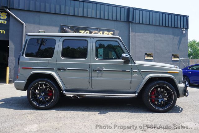 2022 Mercedes-Benz G-Class AMG G 63 4MATIC SUV ARABIAN GRAY WITH RED LEATHER INTERIOR - 23048195 - 7
