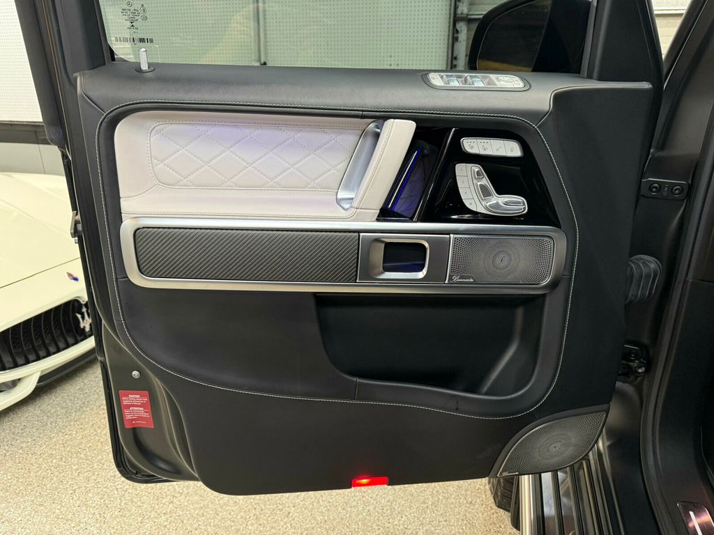 2022 Mercedes-Benz G-Class AMG Night Pkg Plus/Exclusive InteriorPlusPkg/AMG Carbon Trim - 23056082 - 25