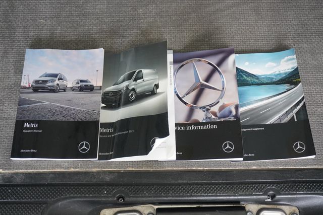 2022 Mercedes-Benz Metris Cargo Van Metris Cargo Van Standard Roof 126" Wheelbase - 22942244 - 14