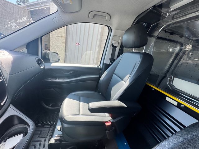 2022 Mercedes-Benz Metris Cargo Van Metris Cargo Van Standard Roof 126" Wheelbase - 23095607 - 18
