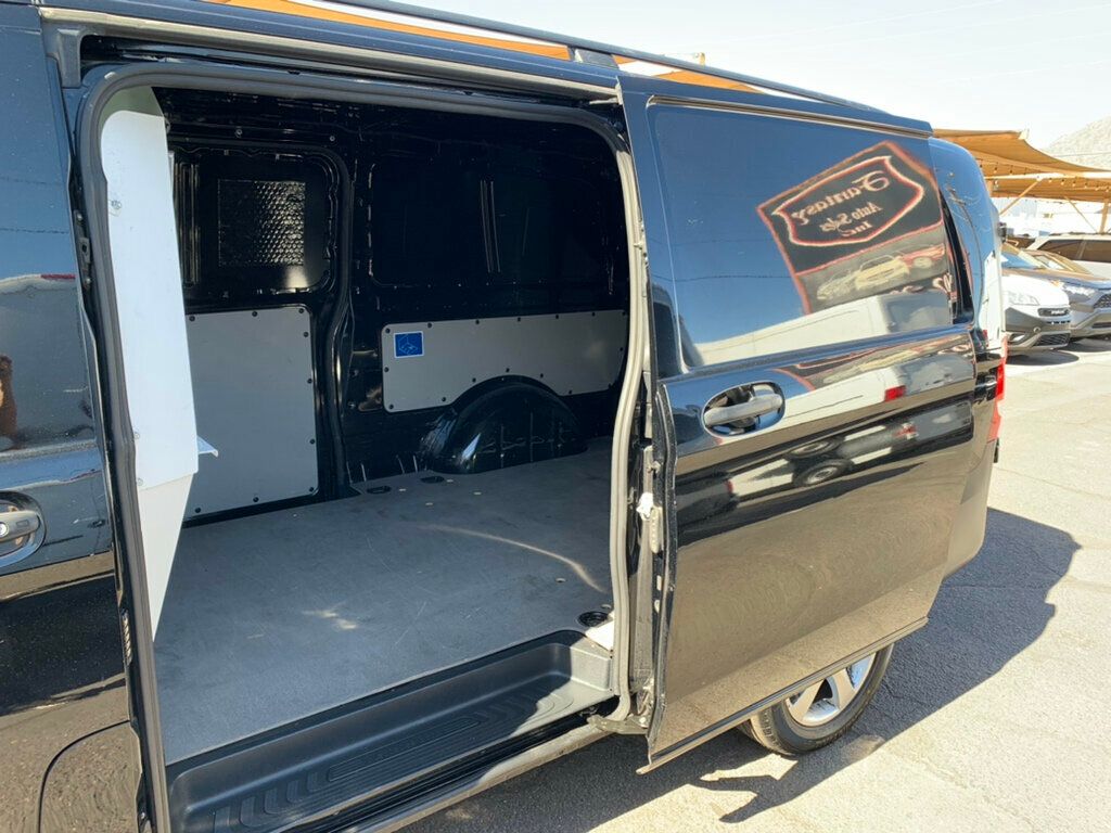 2022 Mercedes-Benz Metris Cargo Van Metris Cargo Van Standard Roof 135" Wheelbase 1-Owner - 22980470 - 15