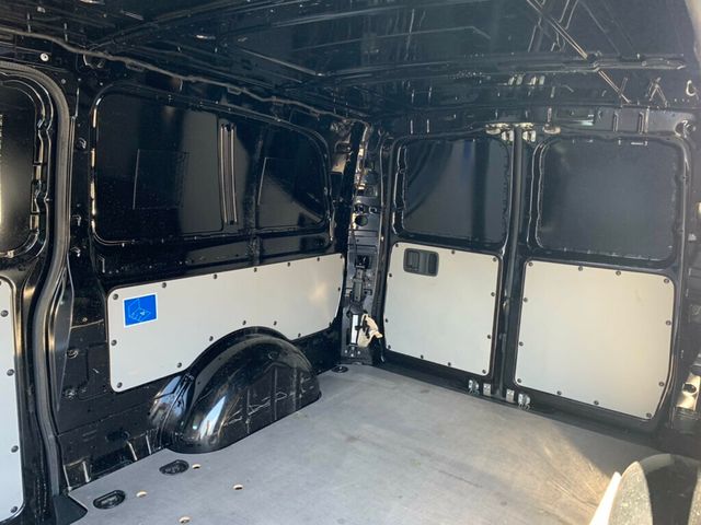 2022 Mercedes-Benz Metris Cargo Van Metris Cargo Van Standard Roof 135" Wheelbase 1-Owner - 22980470 - 17