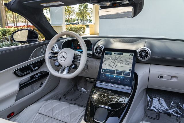 2022 Mercedes-Benz SL AMG SL 55 Roadster - 22999209 - 19