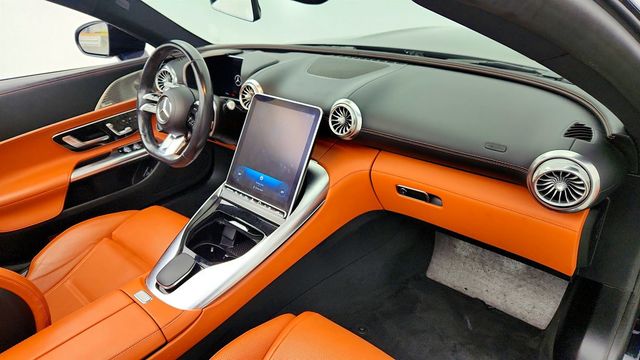 2022 Mercedes-Benz SL AMG SL 55 Roadster with Driver Assistance & 21'' Wheels - 22986856 - 22