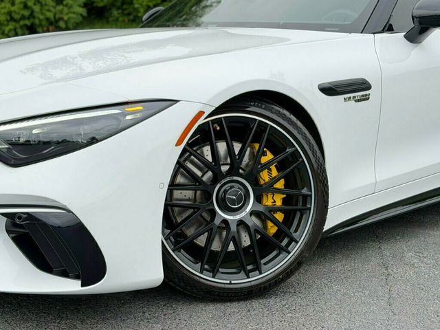 2022 Mercedes-Benz SL AMG SL 63 Roadster - 23062513 - 1