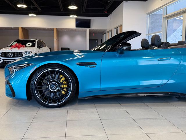 2022 Mercedes-Benz SL AMG SL 63 Roadster - 23090592 - 8