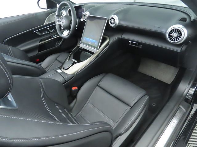 2022 Mercedes-Benz SL AMG SL 63 Roadster - 22936217 - 24