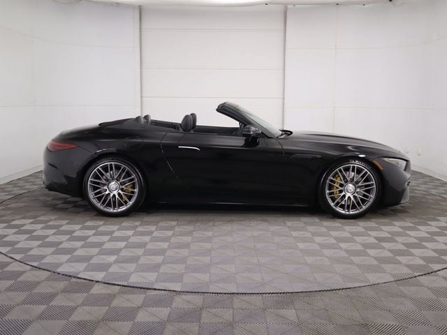 2022 Mercedes-Benz SL AMG SL 63 Roadster - 22969402 - 3