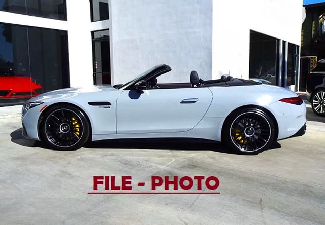 2022 Mercedes-Benz SL63 AMG RDSTR ALPINE GREY...6,895 Miles...Fully Optioned - 22998239 - 0