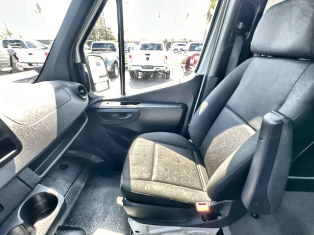 2022 Mercedes-Benz Sprinter 2500 Cargo 2500 HIGH ROOF CARGO GAS 1OWNER CLEAN - 22440926 - 23