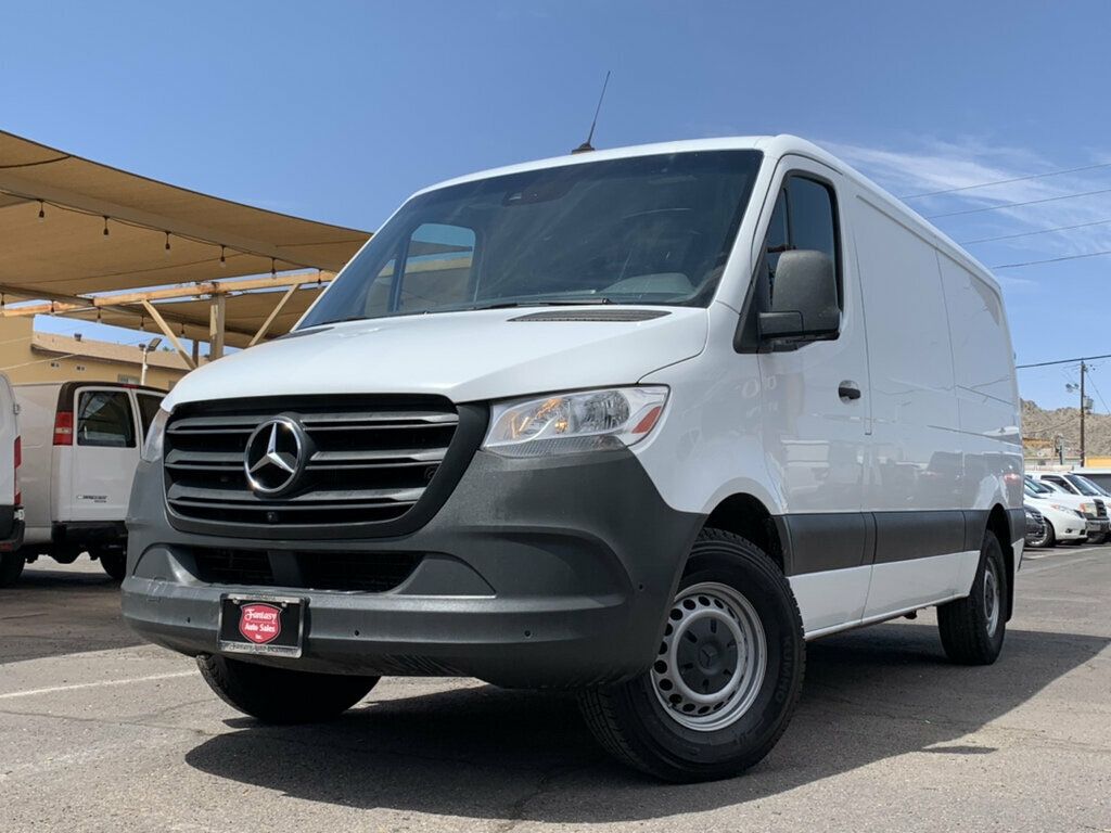 2022 Mercedes-Benz Sprinter Cargo Van 1500 Standard Roof I4 144" RWD - 23071582 - 3