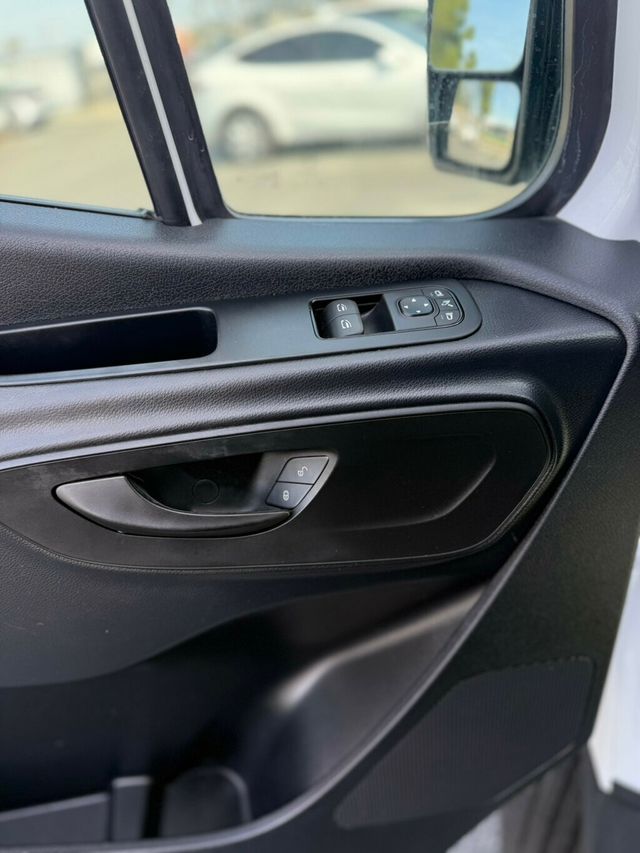 2022 Mercedes-Benz Sprinter Cargo Van 1500 Standard Roof I4 144" RWD - 22985638 - 17