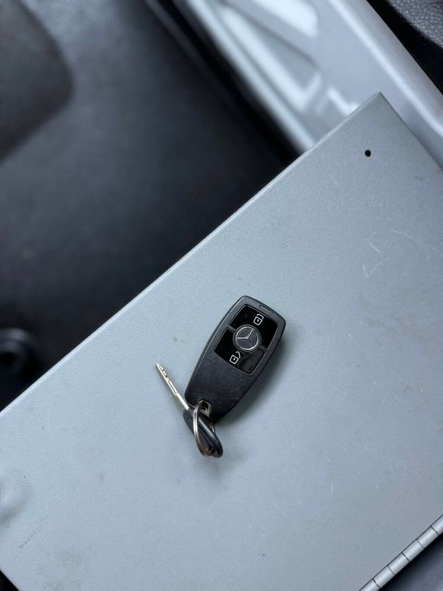 2022 Mercedes-Benz Sprinter Cargo Van 1500 Standard Roof I4 144" RWD - 22985638 - 20