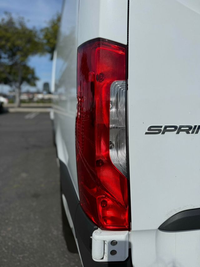 2022 Mercedes-Benz Sprinter Cargo Van 1500 Standard Roof I4 144" RWD - 22985638 - 25