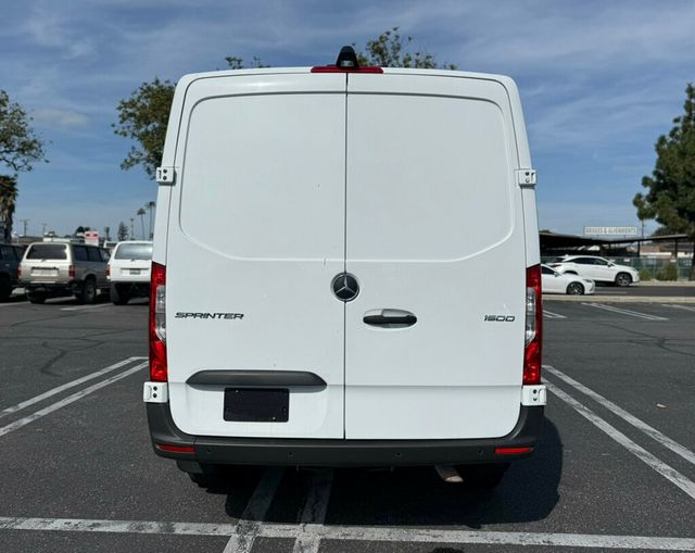 2022 Mercedes-Benz Sprinter Cargo Van 1500 Standard Roof I4 144" RWD - 22985638 - 4