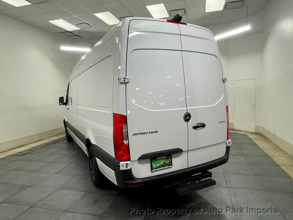 2022 Mercedes-Benz Sprinter Cargo Van 2500 High Roof I4 170" RWD - 21984986 - 7