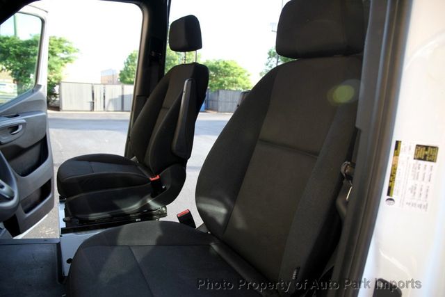 2022 Mercedes-Benz Sprinter Cargo Van 2500 High Roof V6 144" RWD - 23022056 - 19