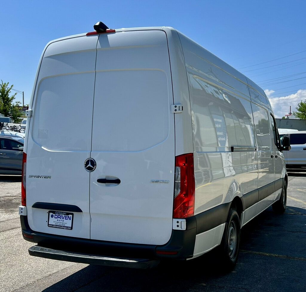 2022 Mercedes-Benz Sprinter Cargo Van 2500 High Roof V6 170" RWD - 23053950 - 26