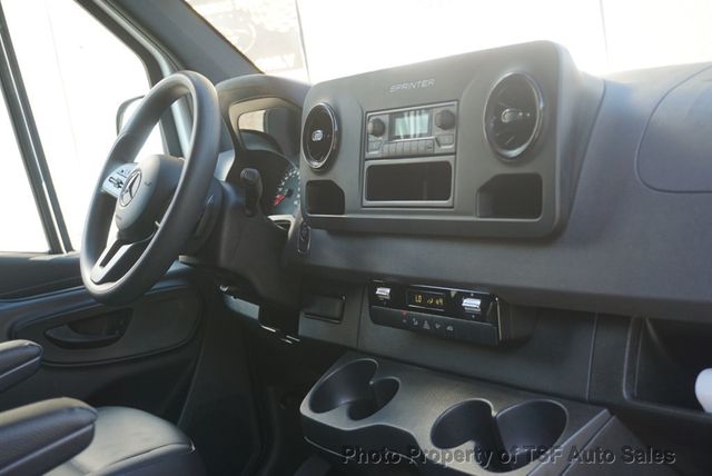 2022 Mercedes-Benz Sprinter Cargo Van 2500 High Roof V6 170" RWD - 23063525 - 18