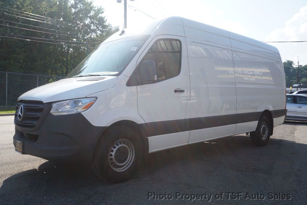 2022 Mercedes-Benz Sprinter Cargo Van 2500 High Roof V6 170" RWD - 23063525 - 2