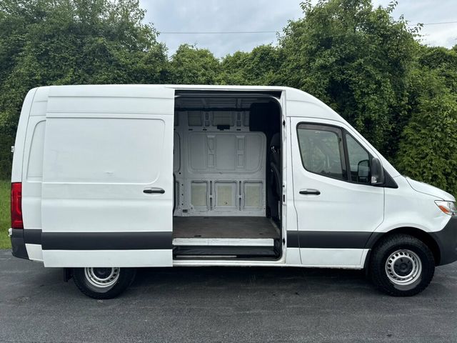 2022 Mercedes-Benz Sprinter Cargo Van 2500 Standard Roof I4 Gas 144" RWD - 23057668 - 9
