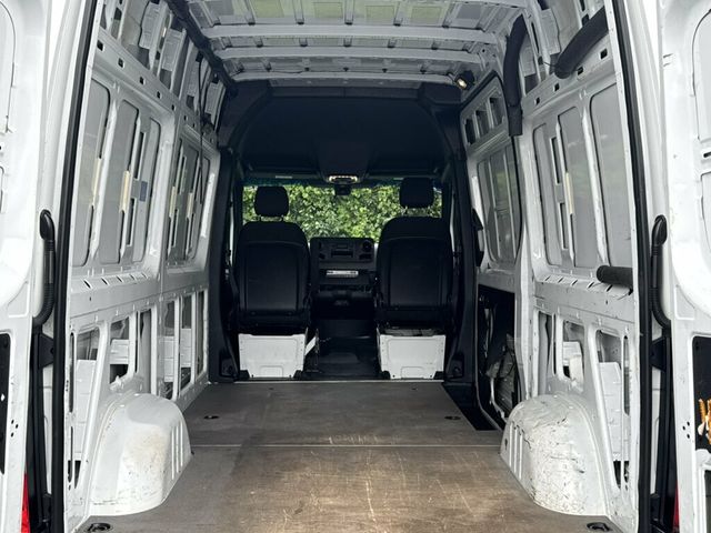 2022 Mercedes-Benz Sprinter Cargo Van 2500 Standard Roof I4 Gas 144" RWD - 23057668 - 6
