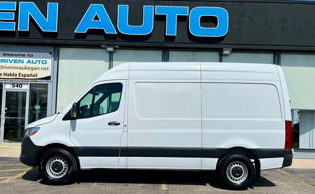 2022 Mercedes-Benz Sprinter Cargo Van 2500 Standard Roof I4 Gas 144" RWD - 23027316 - 23