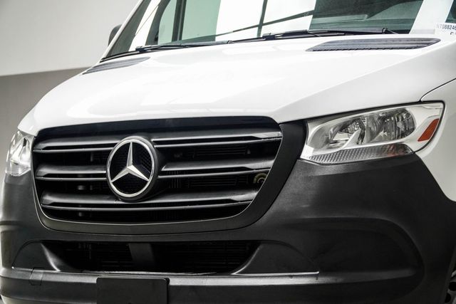 2022 Mercedes-Benz Sprinter Cargo Van 2500 Standard Roof I4 Gas 144" RWD - 23053198 - 1
