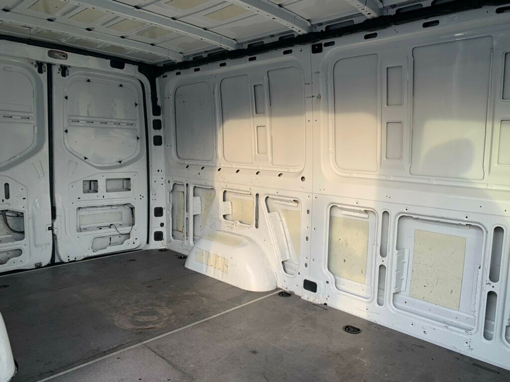 2022 Mercedes-Benz Sprinter Cargo Van 2500 Standard Roof V6 144" RWD - 22978039 - 13