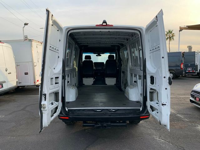 2022 Mercedes-Benz Sprinter Cargo Van 2500 Standard Roof V6 144" RWD - 22978039 - 2