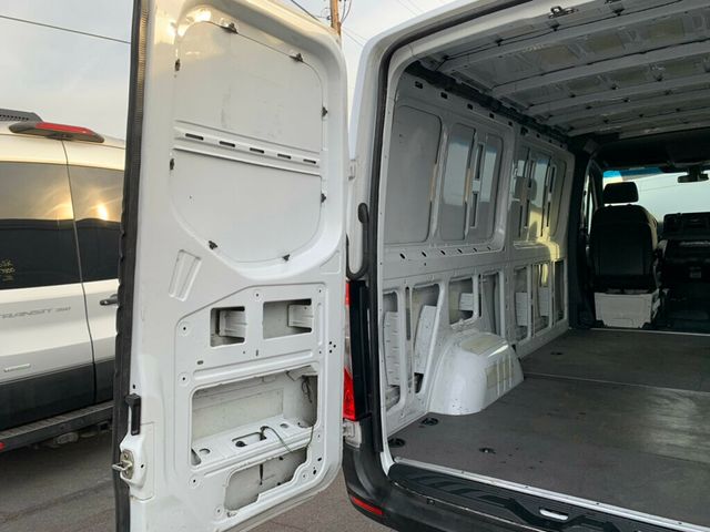2022 Mercedes-Benz Sprinter Cargo Van 2500 Standard Roof V6 144" RWD - 22978039 - 3