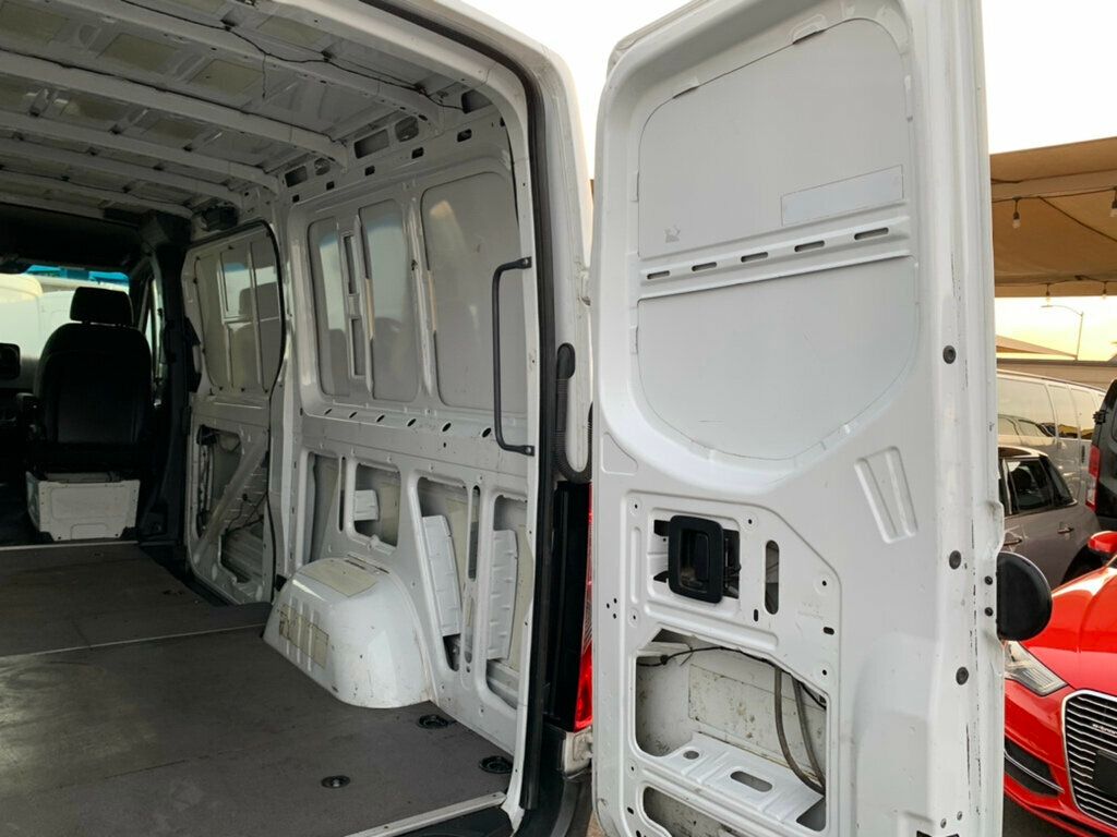 2022 Mercedes-Benz Sprinter Cargo Van 2500 Standard Roof V6 144" RWD - 22978039 - 4