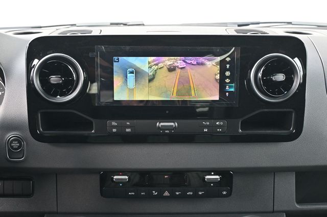 2022 Mercedes-Benz Sprinter Cargo Van 2500 V6 4WD Comfort Plus Pkg Premium Plus Pkg - 22945676 - 12