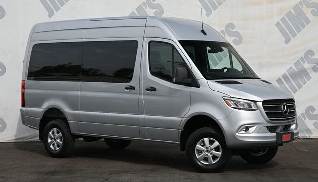 2022 Mercedes-Benz Sprinter Cargo Van 2500 V6 4WD Comfort Plus Pkg Premium Plus Pkg - 22945676 - 2