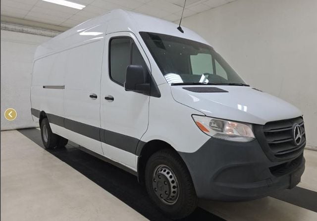2022 Mercedes-Benz Sprinter Cargo Van 3500 High Roof V6 170" Extended RWD - 22978642 - 1