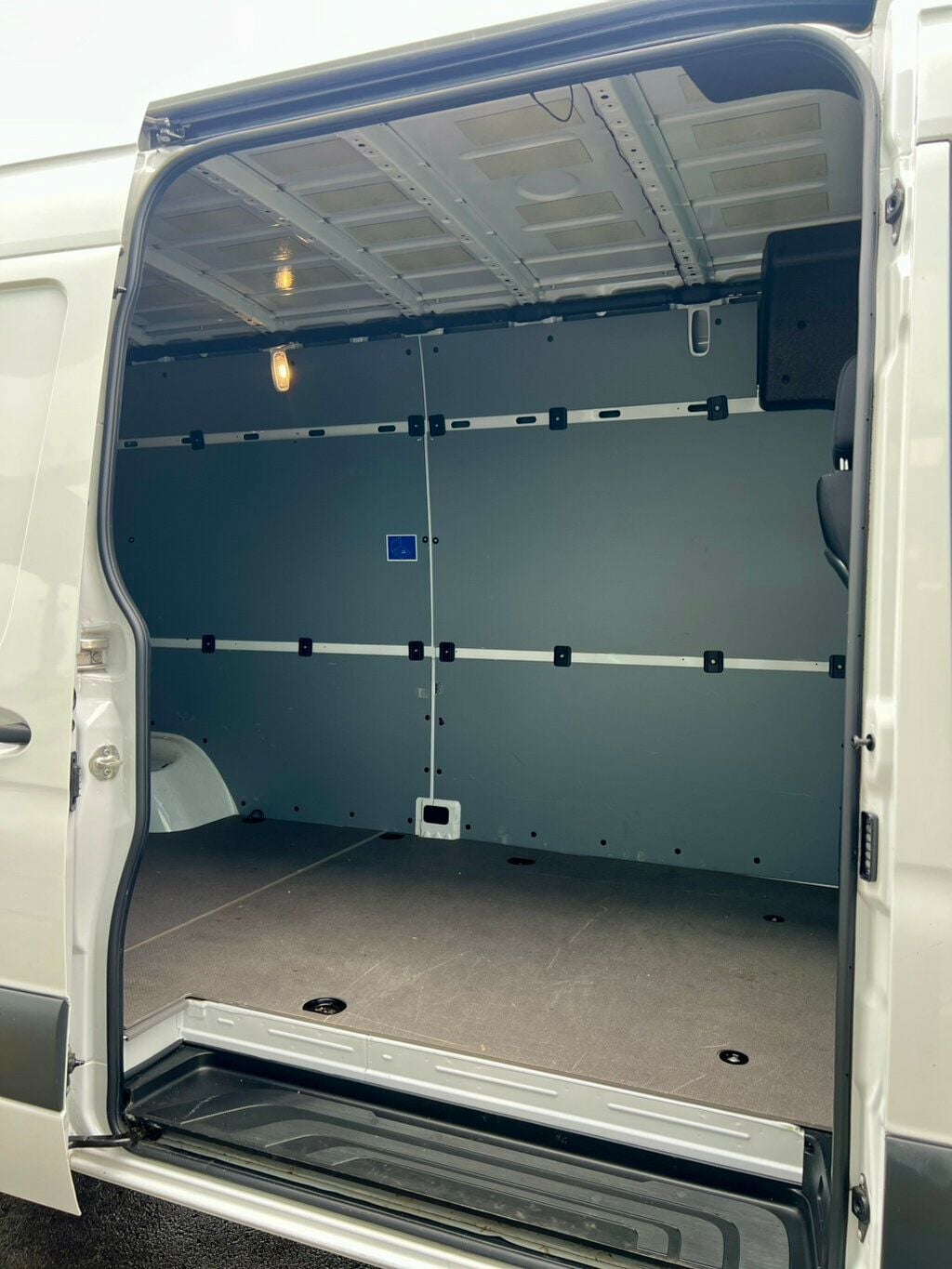 2022 Mercedes-Benz Sprinter Cargo Van 3500 High Roof V6 170" Extended RWD - 22978642 - 8