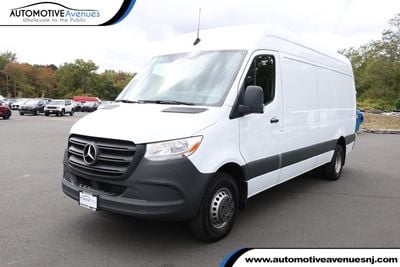 2022 Mercedes-Benz Sprinter Cargo Van