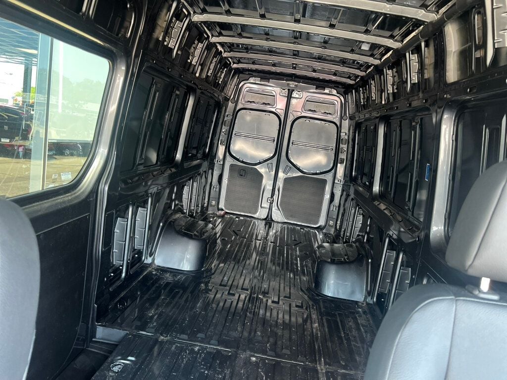 2022 Mercedes-Benz Sprinter Cargo Van 4500 High Roof V6 170" Extended RWD - 22907458 - 32