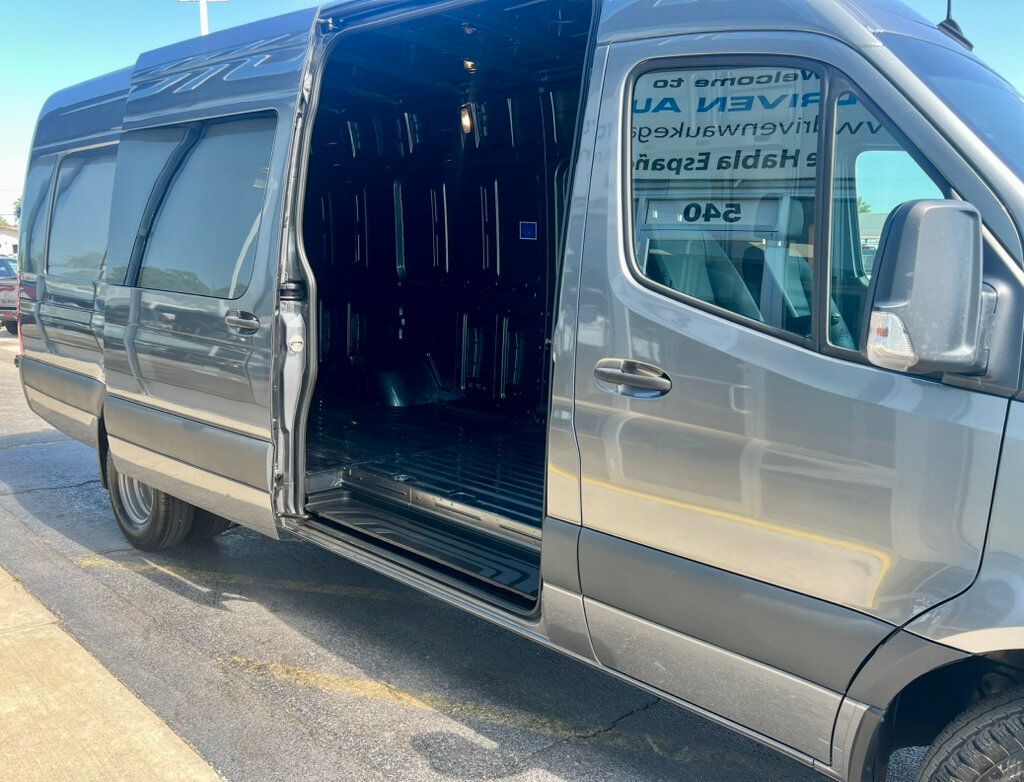 2022 Mercedes-Benz Sprinter Cargo Van 4500 High Roof V6 170" Extended RWD - 22907458 - 34