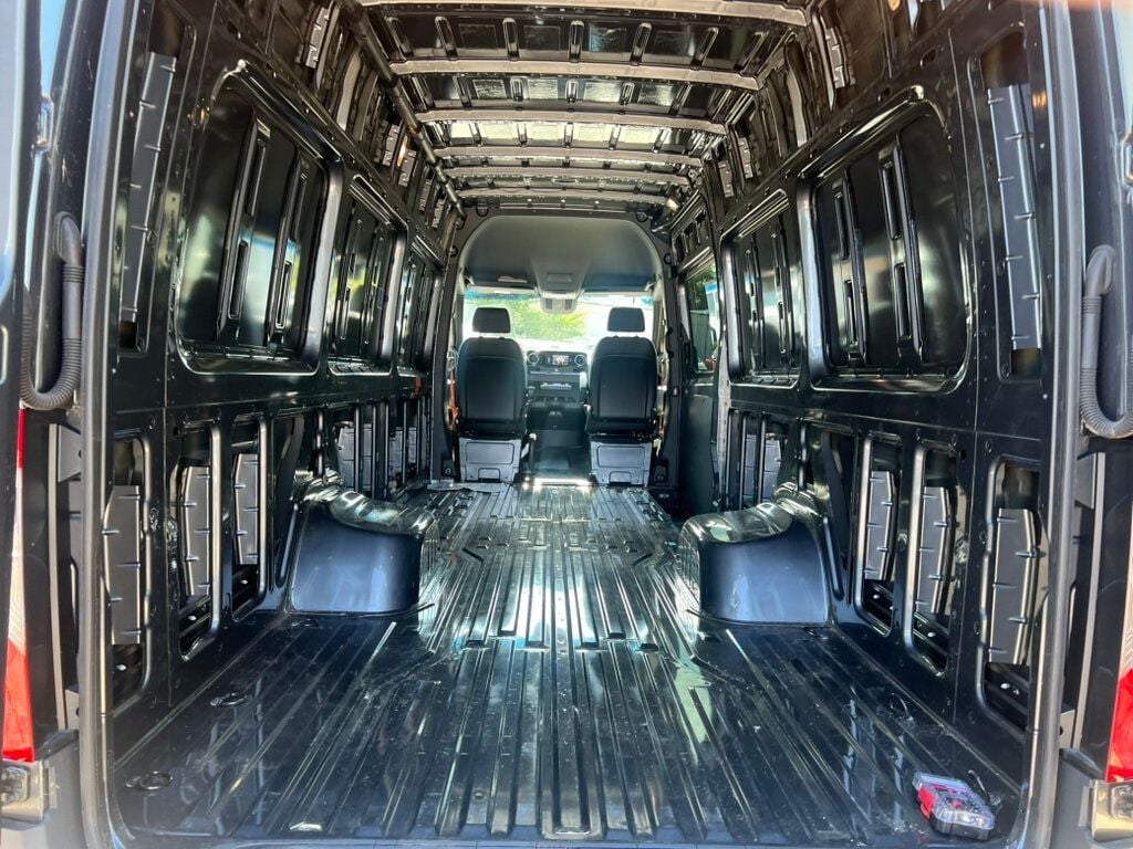 2022 Mercedes-Benz Sprinter Cargo Van 4500 High Roof V6 170" Extended RWD - 22907458 - 47